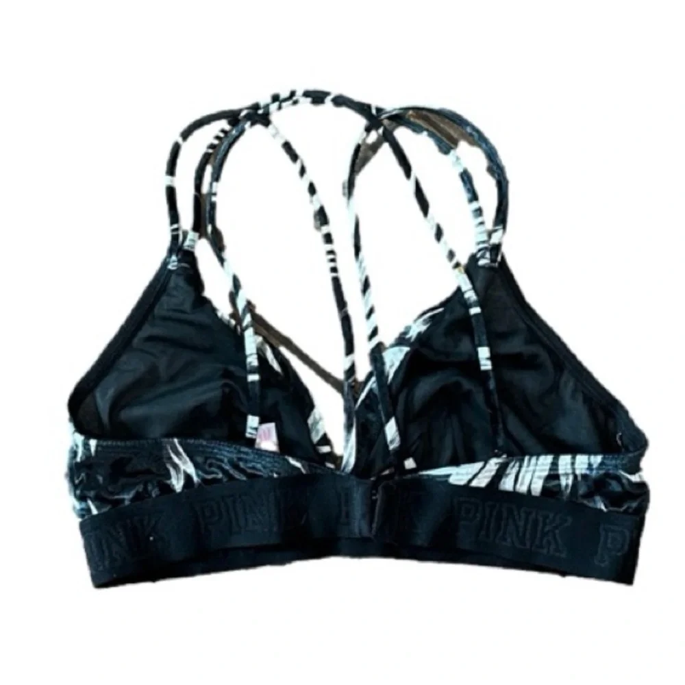 Victoria’s Secret pink brunette - Picture 2 of 5